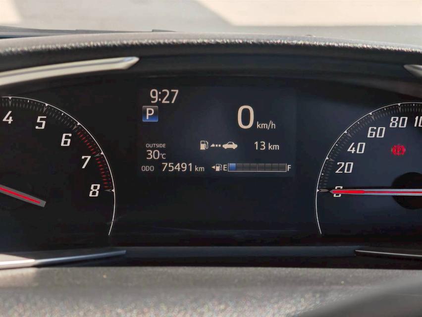 ขาย TOYOTA SIENTA 1.5 V ปี 2017 ไมล์ 7 หมื่นโล 14