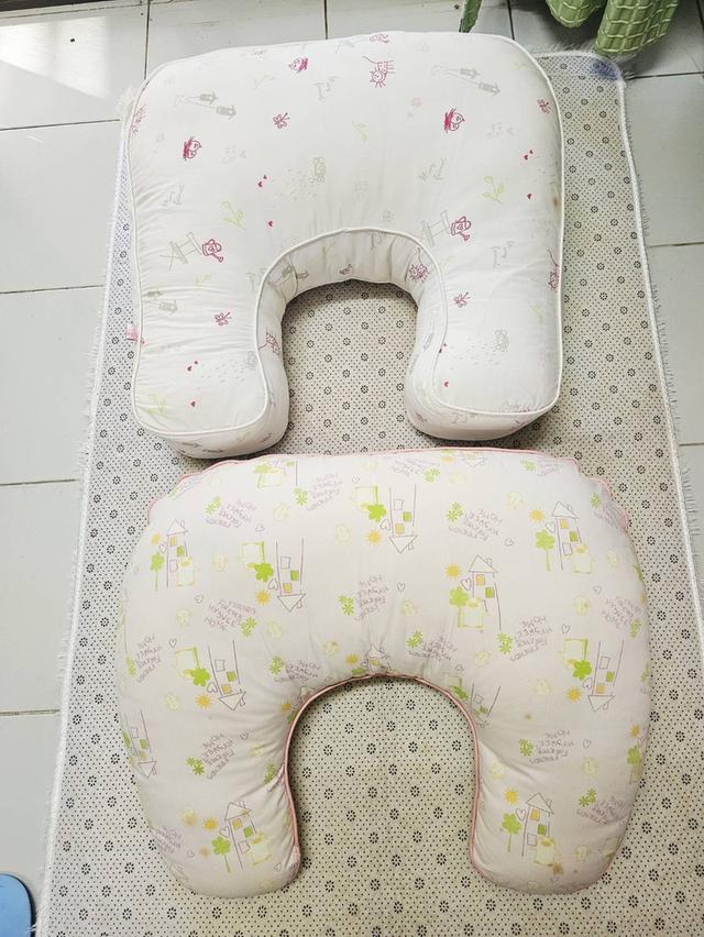 Auka หมอนให้นมบุตร COCOA ขนาด 26*22" และขนาด 20*20หนา5" ส่งต่อมือสอง สภาพดี ไม่มีตำหนิ แน่น มีซิปถอดซักได้