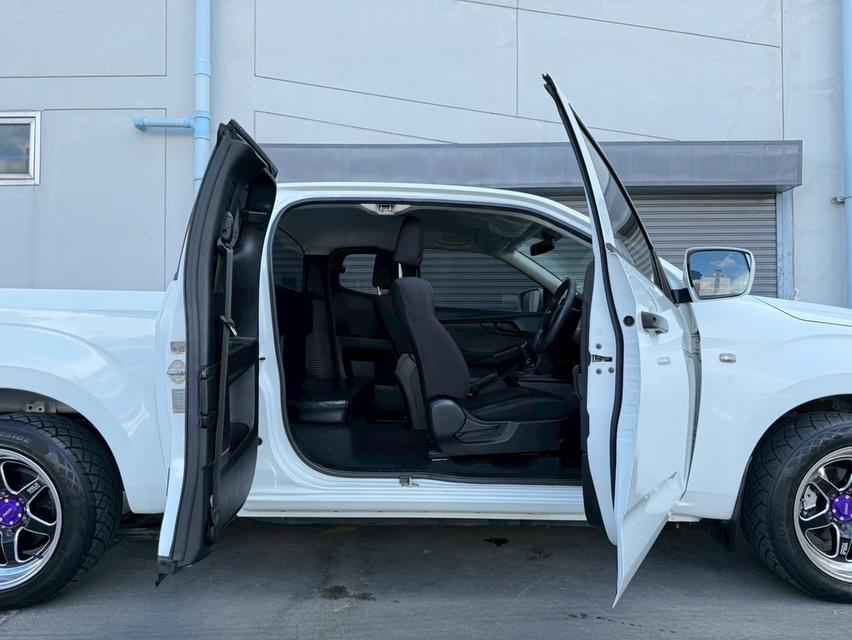 ISUZU D-MAX SPACECAB 1.9Ddi L 2022 เกียร์ธรรมดา ดีเซล MINOR CHANGE มือเดียว