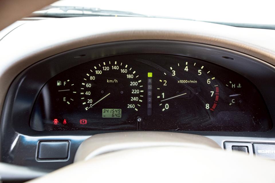 Nissan cefiro 2.0 Exclusive ปี 2002 เกียร์ออโต้ มือเดียวป้ายแดง  15