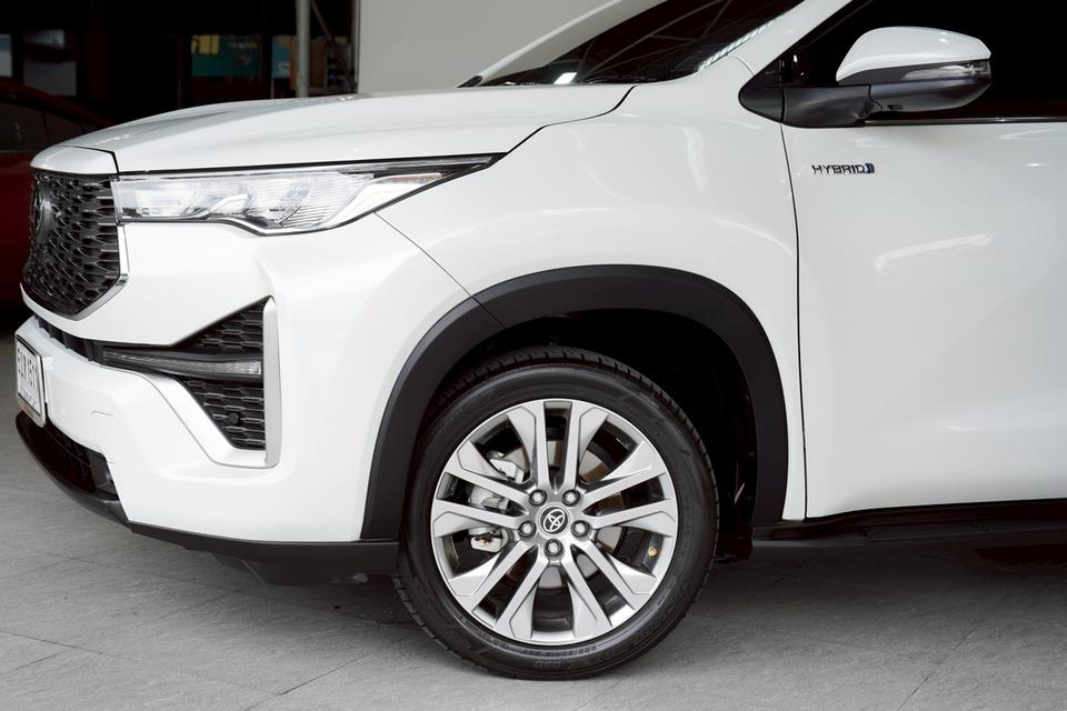 TOYOTA INNOVA ZENIX 2.0 HEV AT (ปี2024) สี: ขาว ไมล์ 27000 km 6