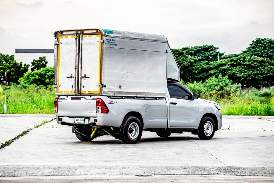 TOYOTA HILUX REVO 2.8 ENTRY STANDARD CAB ปี 2022 สีเทา