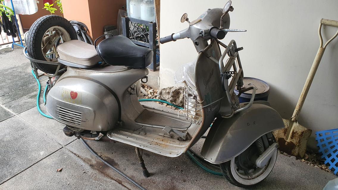 VESPA SPRINT 1975 ทะเบียนสวย รูปย่อยที่ 2