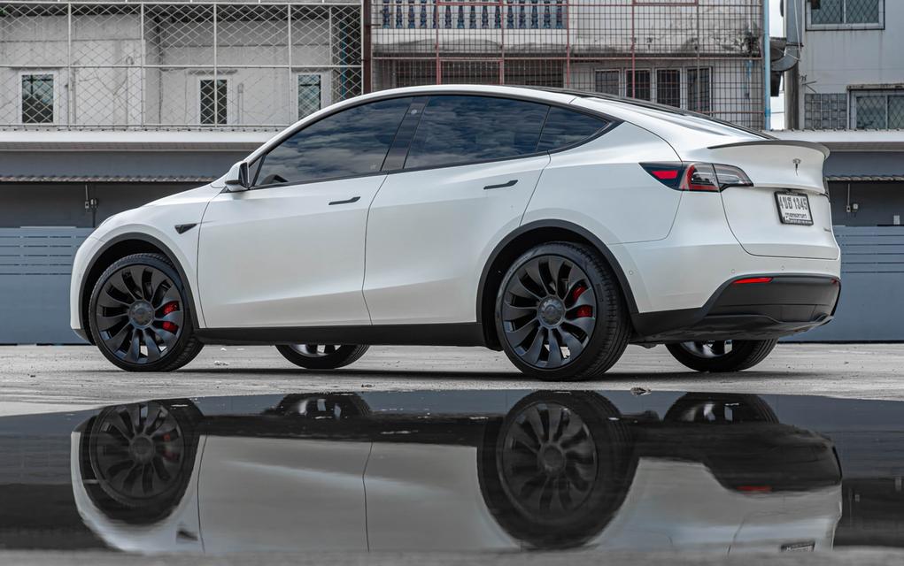 (แจ้งรหัสรถ: CBL1345) 🔥 ขาย TESLA MODEL Y PERFORMANCE AWD ปี 2022 🔥 รูปที่ 4