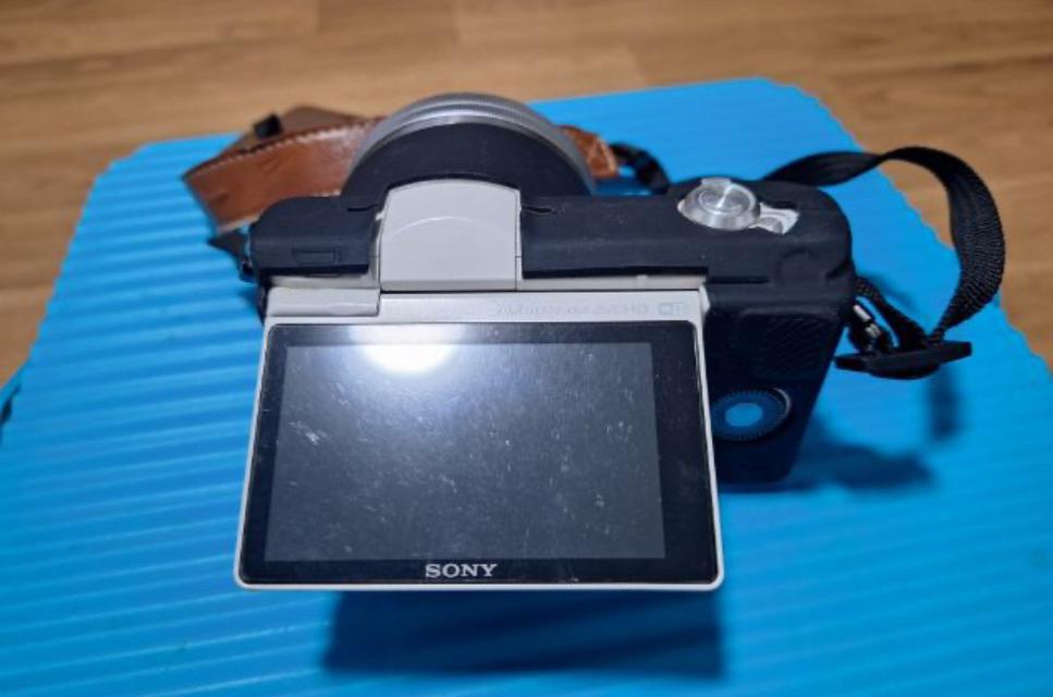 กล้อง Sony A5100 สีขาว 4