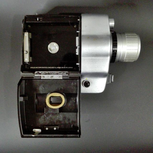 กล้องถ่ายวิดีโอ ฟิล์ม 8 มม. ARGUS 812 Super 8 Eight สภาพภายนอกครบ งานช่าง งานอะไหล่ ตั้งโชว์ สะสม แต่งร้าน รูปที่ 7