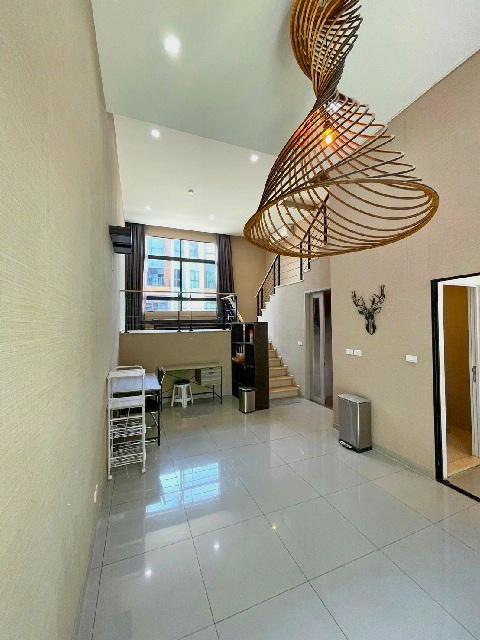 รร. สตรีวิทยา2 MRTภาวนา 3กม. ลาดพร้าว71 ให้เช่าทาวน์โฮม 3.5 ชั้น 260ตร.ม. 20 ตร.วา. 3นอน 4น้ำ 4แอร์ เดอะแจส วังหิน 1.2 ก