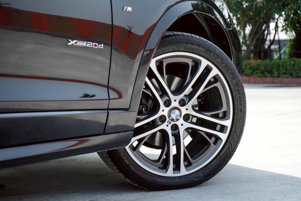 (แจ้งรหัสรถ CBL9641) BMW X4 xDrive20d M Sport F26 AT 2014 รูปย่อยที่ 3