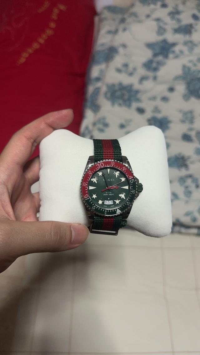 นาฬิกา Gucci Dive Quartz Green Dial Two Tone