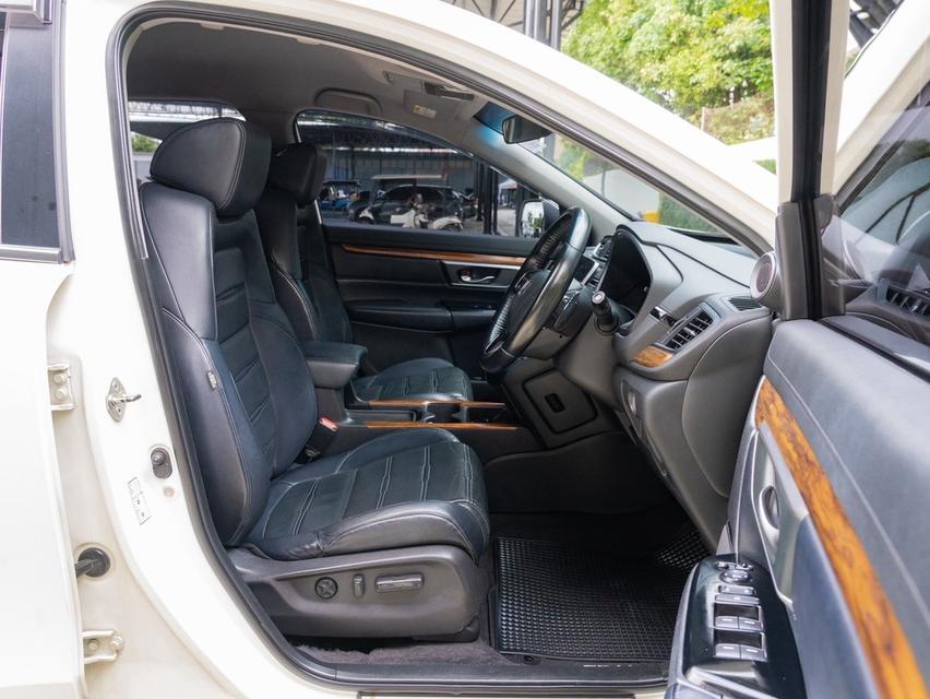 HONDA CR-V 1.6 DT-EL AWD (7 SEAT) 2018 - ไมล์น้อยมือเดียว 14x,xxx km ประวัติศูนย์ทุกระยะCR-V 1.6 ดีเซลเทอร์โบ TOP สุด AWD 7 ที่นั่ง เครื่องทน ประหยัด รูปที่ 15