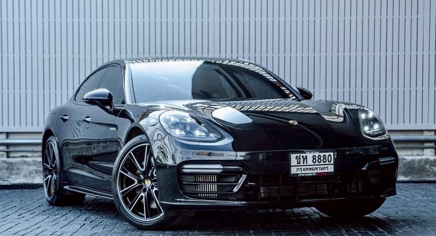 Porsche Panamera 4 E-Hybrid