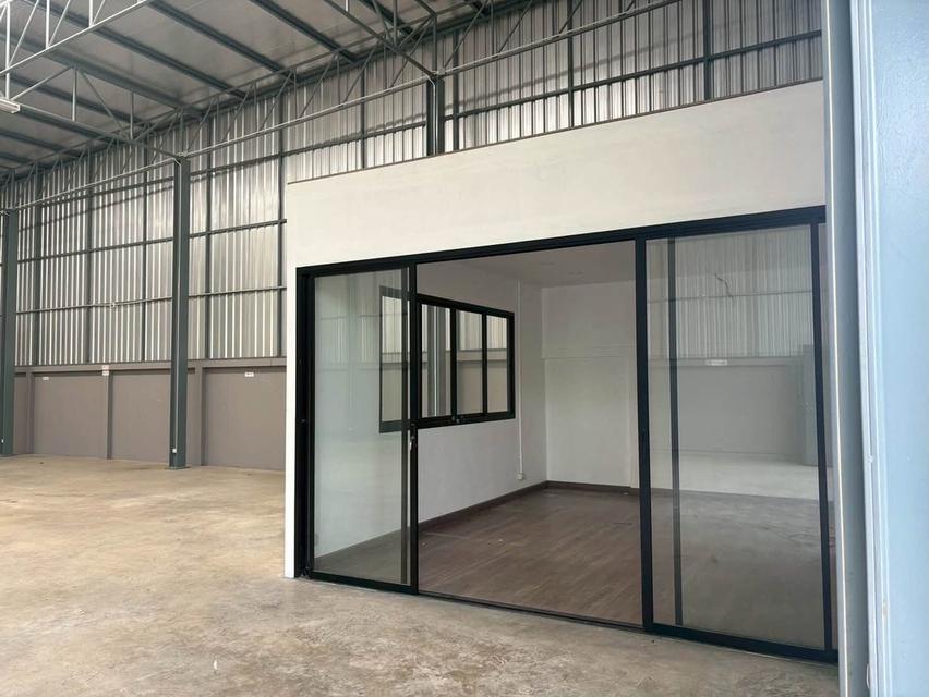 โกดังพร้อมออฟฟิศให้เช่า ปากเกร็ด ขนาด 300 ตรม. 4