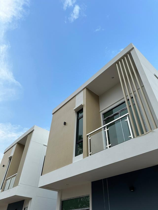 บ้านเดี่ยวใจกลางเมือง ทำเลดีดีไซน์สวย 2