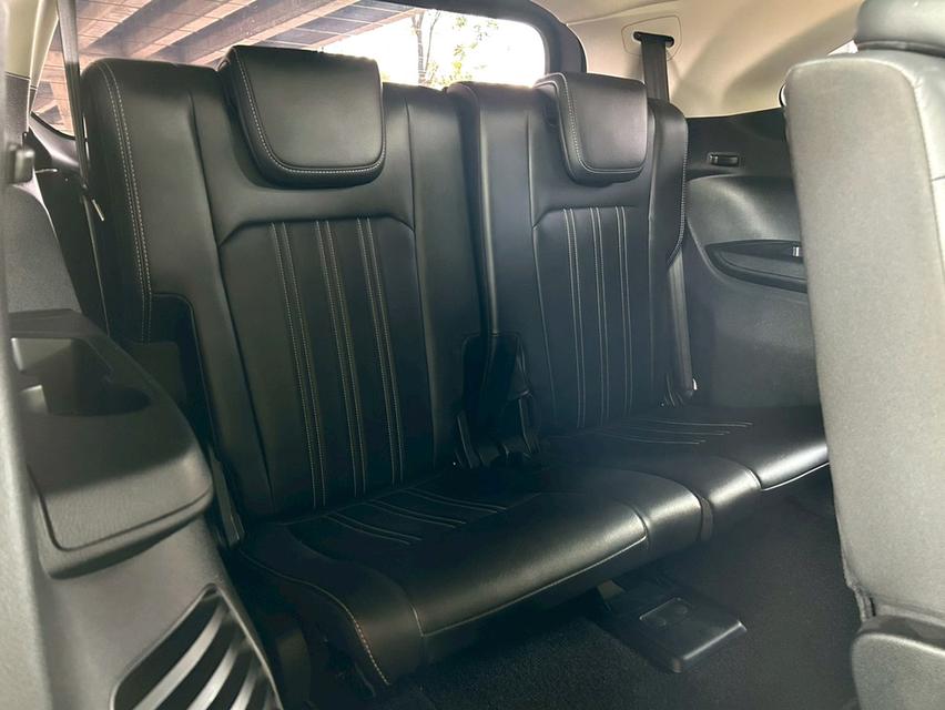 ขายรถ Isuzu MU-X 1.9 Ultimate Pantom ปี 2023 สีขาว รูปที่ 11