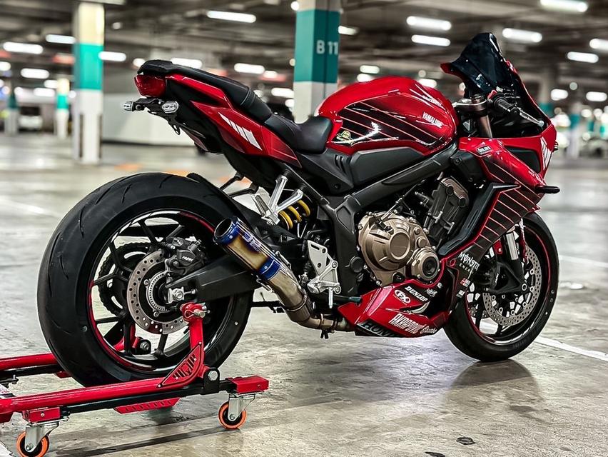 CBR650R 4