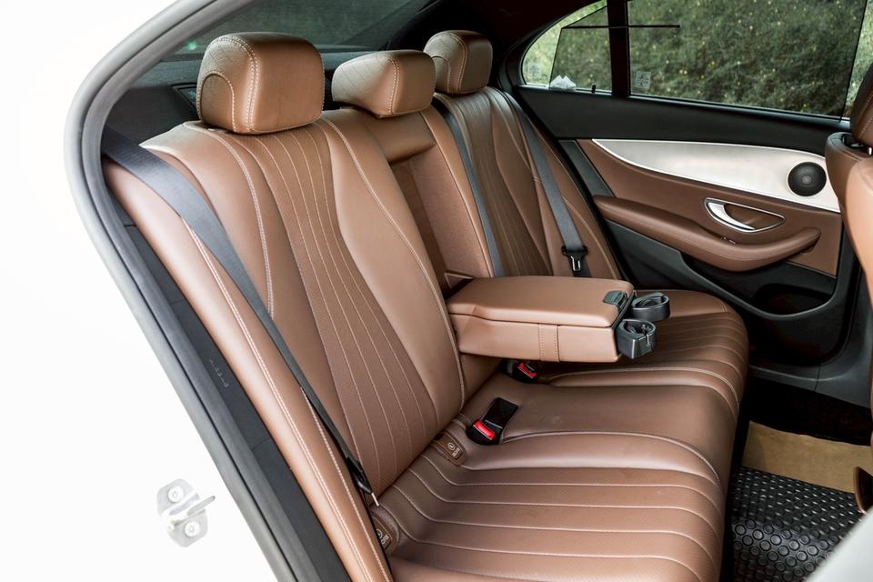 รหัสรถ CBL2782 Mercedes-Benz E350e Avantgarde W213 AT 2018 8