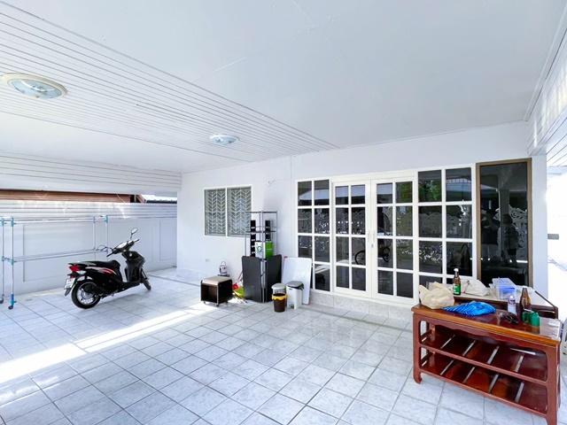 บ้านเดี่ยวชั้นเดียวให้เช่า 3นอน 2น้ำ โรงเรียนนวมินทราจินุทิศ 450 ม. รามคำแหง110-112 ใกล้ MRTสัมมากร 800 ม 6