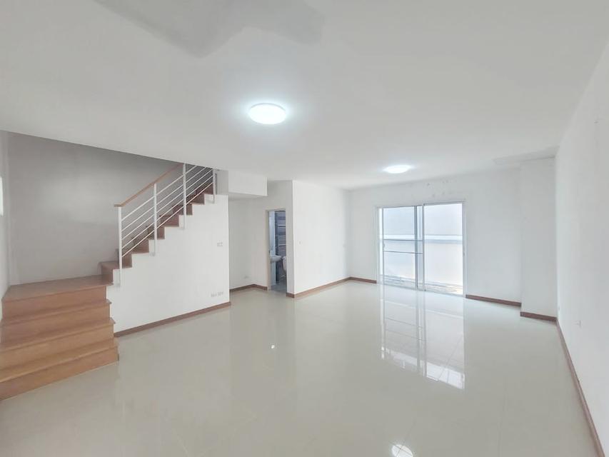 ให้เช่า บ้านเดอะทรัสต์ ทาวน์ วงแหวน ลําลูกกา คลอง 5 8