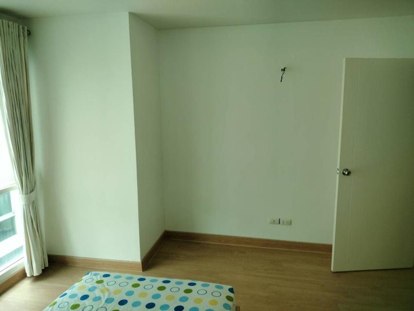 ขาย D5 Condo 56.76 ตรม. ตั้งอยู่ในซอยนวลจันทร์56 เขตบึงกุ่ม กทม. 16