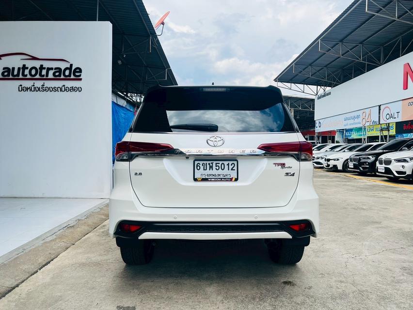 รหัสรถ NP5012 รถรุ่น : TOYOTA FORTUNER 2.8 TRDปี : 2018 4