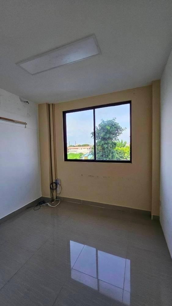 ให้เช่าอาคารพาณิชย์ 2 ชั้น ซ.ลาดกระบัง 9/3 ใกล้ APL ลาดกระบัง (N.1623) 12