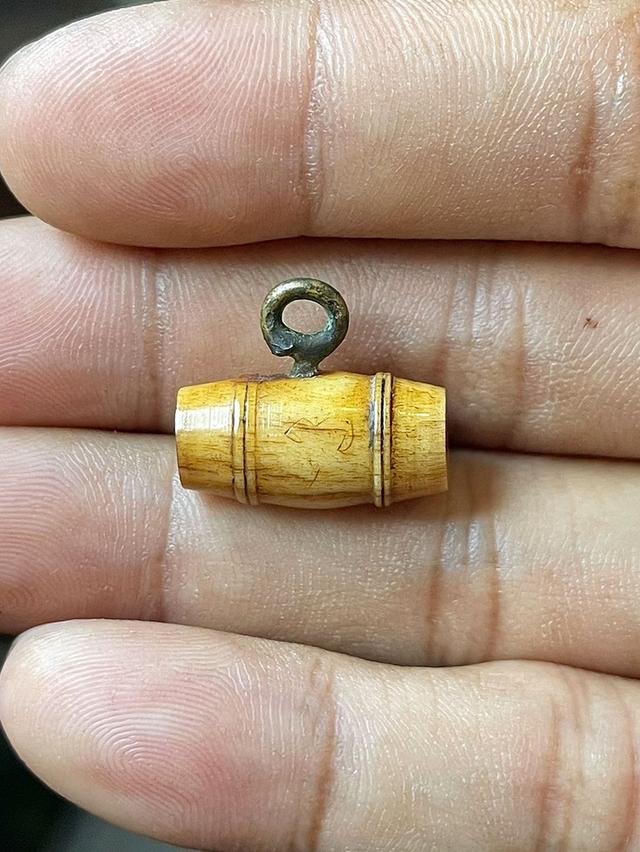 ตะโพนหลวงพ่อพัก วัดโบสถ์ อ่างทอง ตะโพนโบราณ