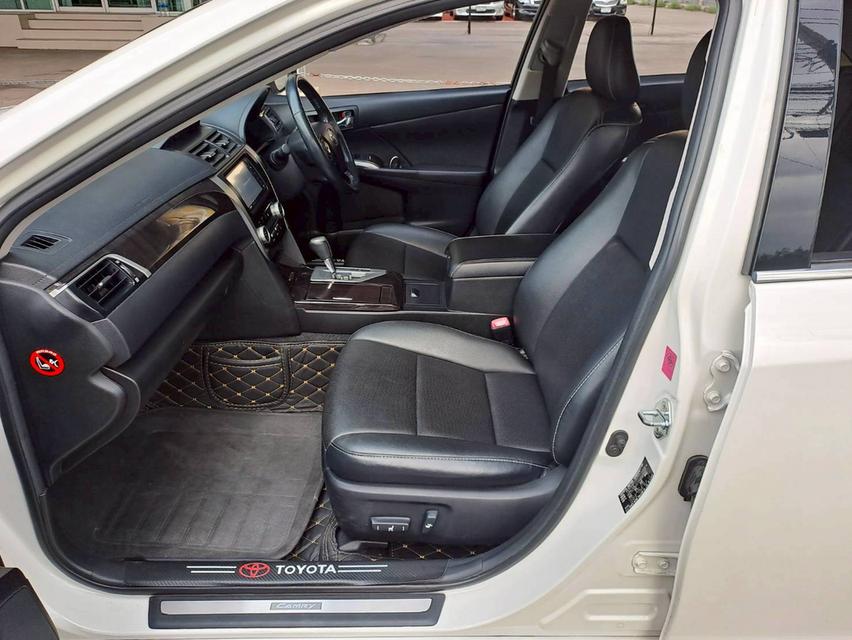 TOYOTA CAMRY 2.0 G EXTREMO ปี2014 สีขาว รถประวัติดี เข้าศูนย์ตลอด ไม่เคยติดแก๊ส น้ำมันล้วนๆ 10
