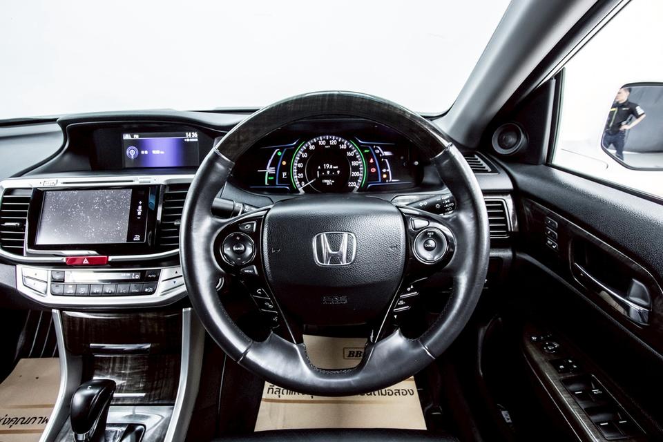 รหัสรถ 3A927 ACCORD 2.0 HYBRID 2015 14