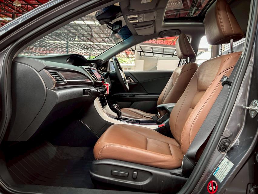 HONDA ACCORD 2.0 HYBRID TECH ปี2016รถบ้านแท้ ตัวท็อปสุดของรุ่น ไมล์น้อย 17