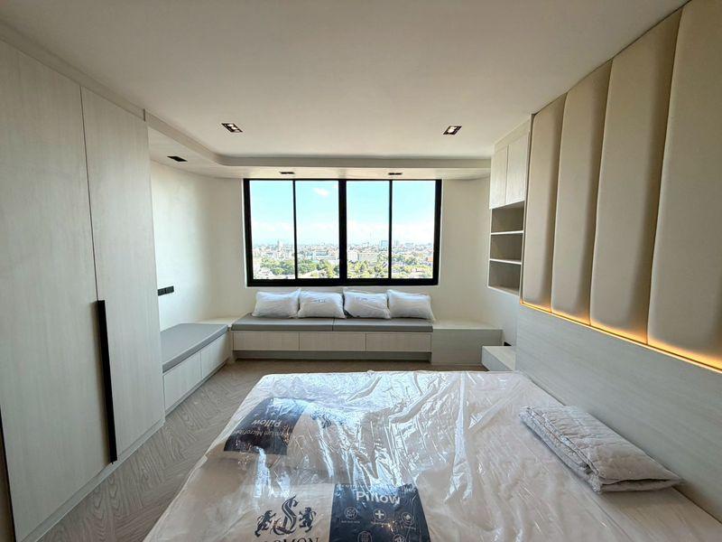 🏙🔑🌟ขายคอนโดเด่นใจกลางเมือง  1 ห้องนอน  1 ห้องน้ำ  1  2.69  ล้านบาท !!ฟรีโอน 7