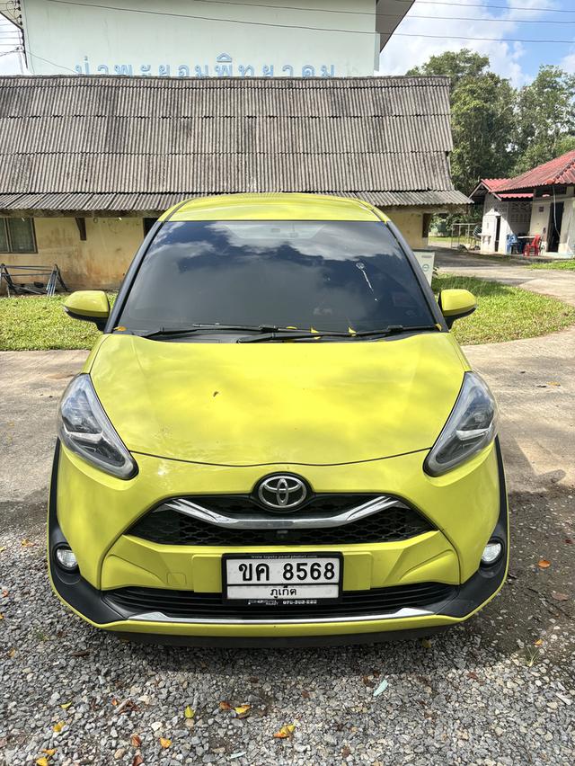 ขายรถยนต์ Toyota sienta ปี 2019