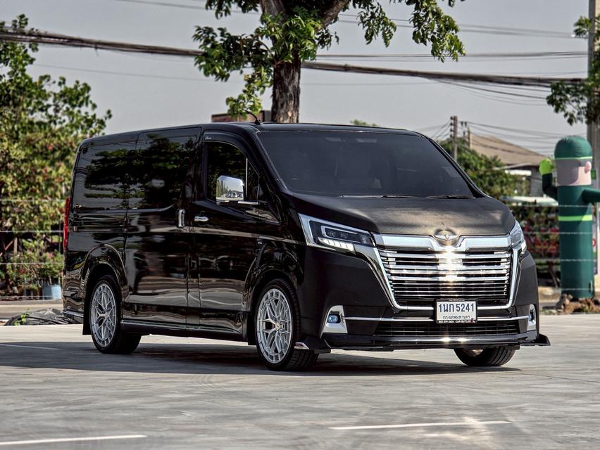 รหัสรถ CBLX5241 ✨ TOYOTA MAJESTY 2.8 Standard AT ปี 2020