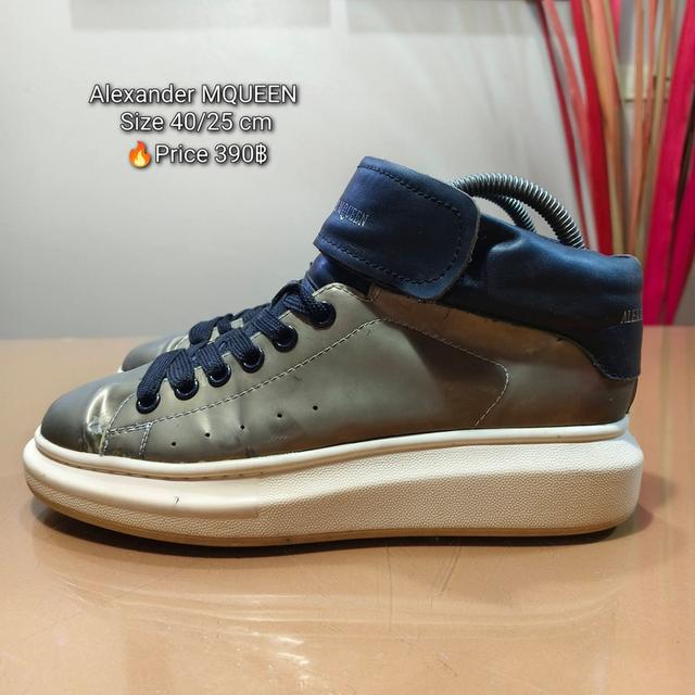 Alexander MQUEEN Size 40/25 cm🔥Price 390฿