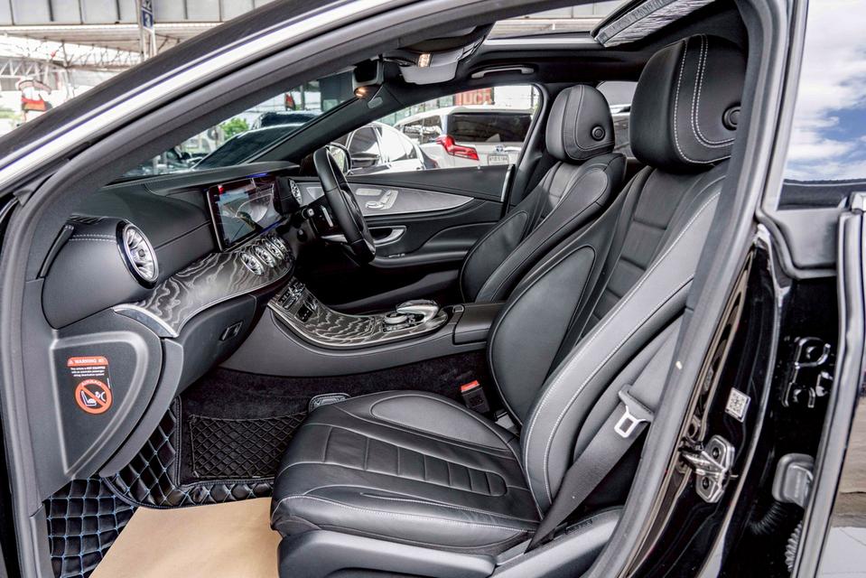 รหัสรถ NP4854 BENZ CLS300d AMG PREMIUM 2019 14