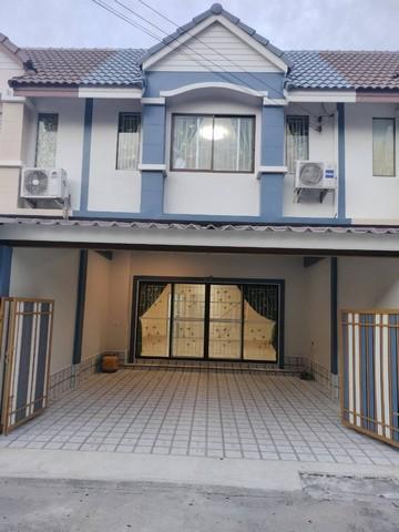 บ้านดอนหัวฬ่ออมตะนครชลบุรี หมู่บ้านอโนมา3 ทาวน์เฮ้าส์2ชั้น หน้ากว้าง5เมตร จอดรถได้2คัน