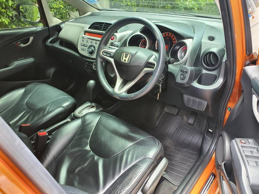 Honda Jazz 1.5V(AS) ปี 2012 สีส้ม รถมือ 1 วิ่งน้อย 6