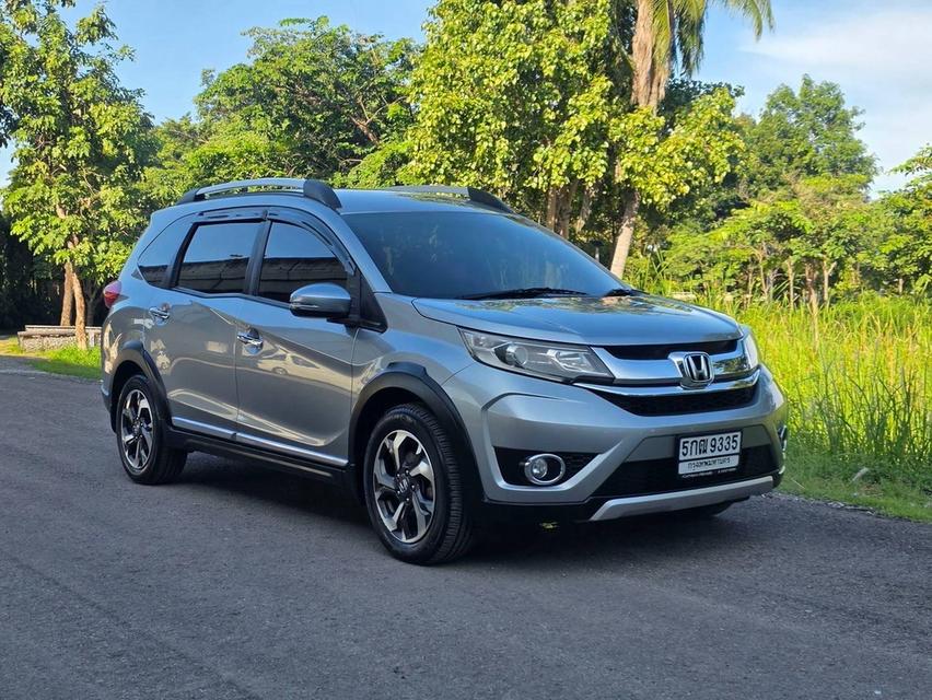 Honda BR-V 1.5 SV ปี 2016 (ตัวท็อป)ราคา 299,000 บาทเท่านั้น