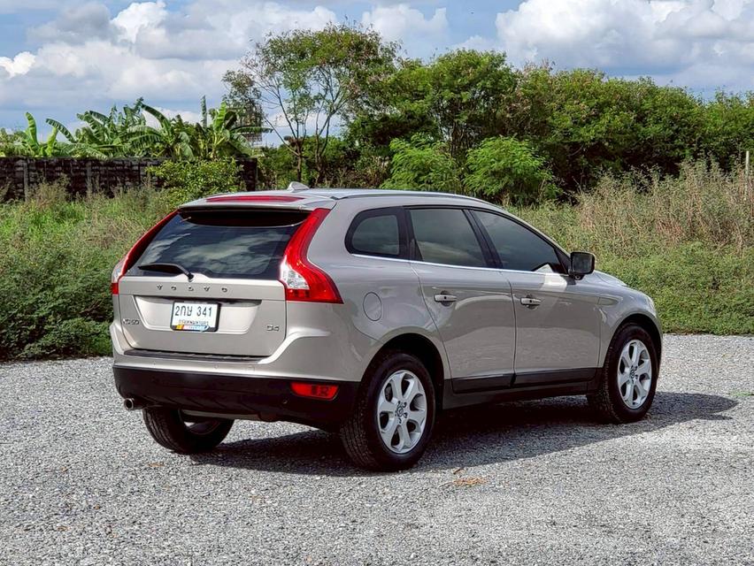 VOLVO XC60 D4 Turbo (Diesel) 2014 SUVหรู วิ่งน้อย สภาพสวยๆ ในราคาที่คุ้มมากๆ