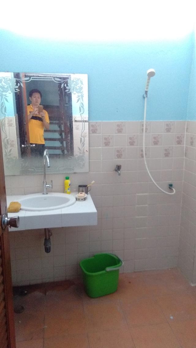 บ้านเดี่ยว 2 ชั้น 125 ตรว. หมู่บ้านหงส์ประยูร บางบัวทอง 3 ห้องนอน 2 ห้องน้ำ 2 ห้องรับแขก 1 ห้องครัว จอดรถ 10 คัน 18