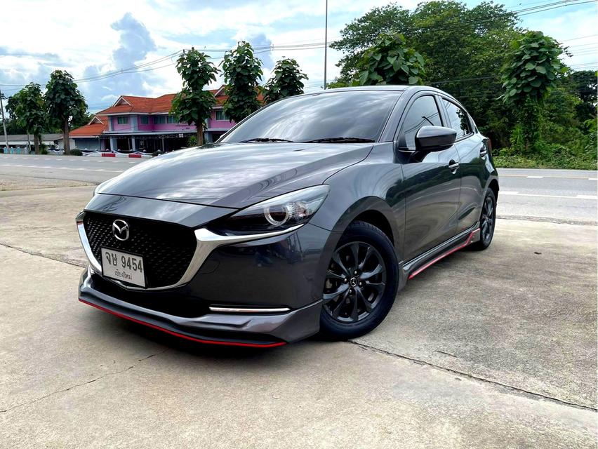 Mazda 2 Skyactiv G 1.3 AT ออโต้ S รองท๊อป ปี63 (2020)  2