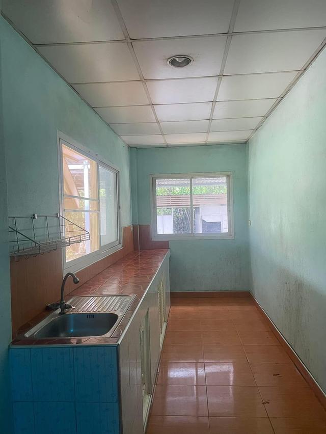 บ้านพร้อมที่ดิน 4 ห้องนอน 4