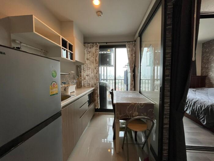 เช่าถูก 10,000 บาท ** 1 ห้องนอน ** รหัส 220388 ** เดอะ สเตจ เตาปูน - อินเตอร์เชนจ์ ** ติดรถไฟฟ้า เตาปูน / บางโพ ** 088-398-3835 MR.BOAT 12