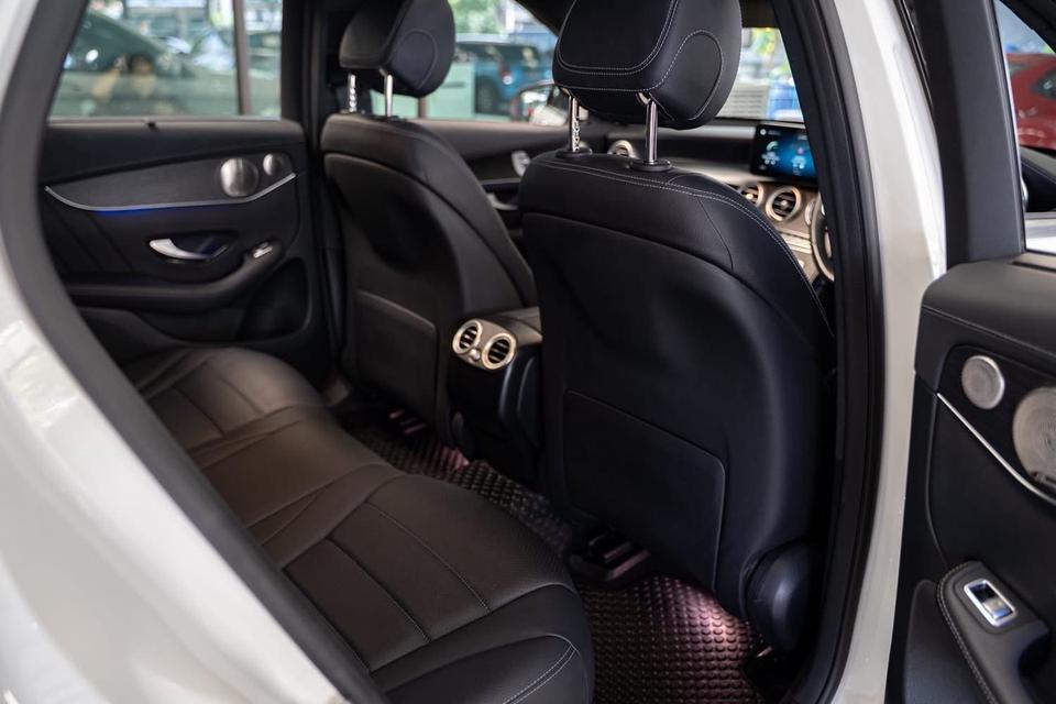 Mercedes-Benz GLC 300e 4Matic AMG Dynamic ปี 2022 เลขไมล์ 32,xxx km. 14