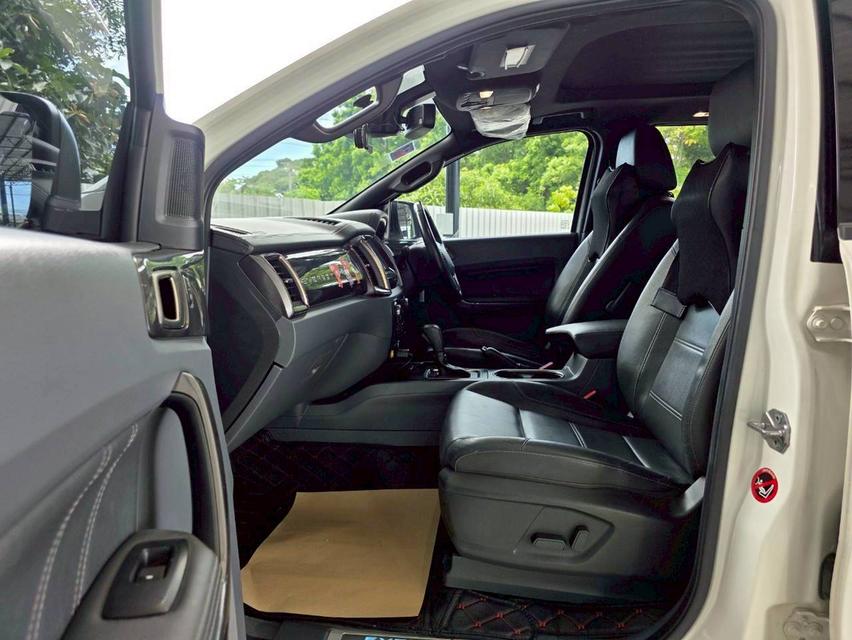ขาย Ford Everest 2.2Titaninm+ ปี17 14