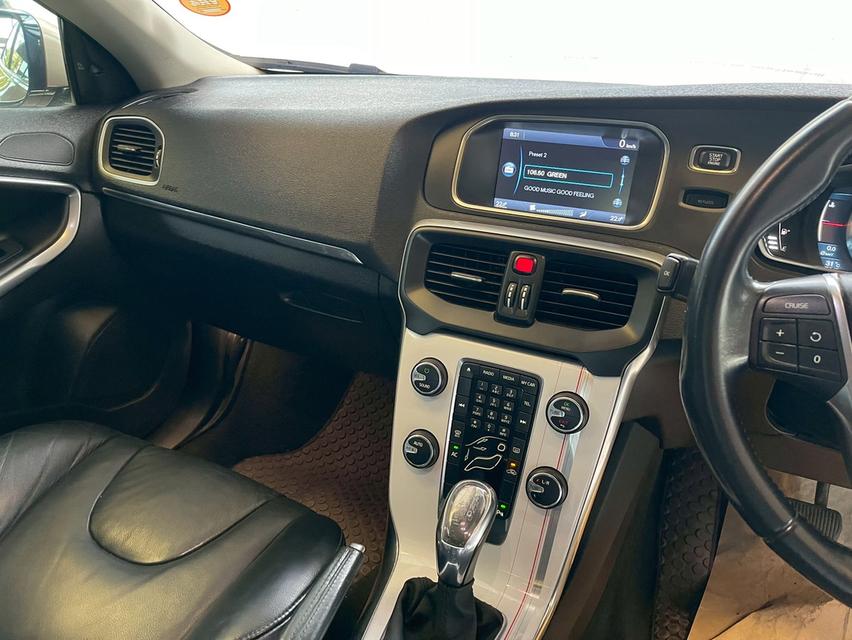 รหัสรถ PJP5340 2014 VOLVO V40 T5 S 7