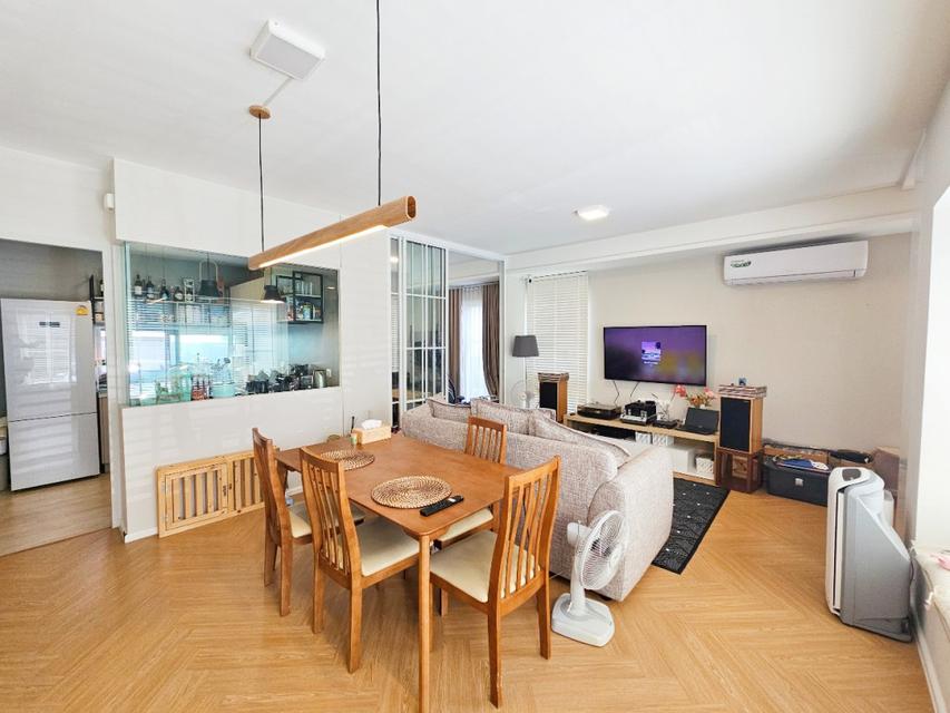 ขายบ้านแฝด Anya ราชพฤกษ์–นครอินทร์ ขนาด 40.3 ตรว. หลังมุม สภาพใหม่ เฟอร์นิเจอร์และเครื่องใช้ไฟฟ้าครบ 4