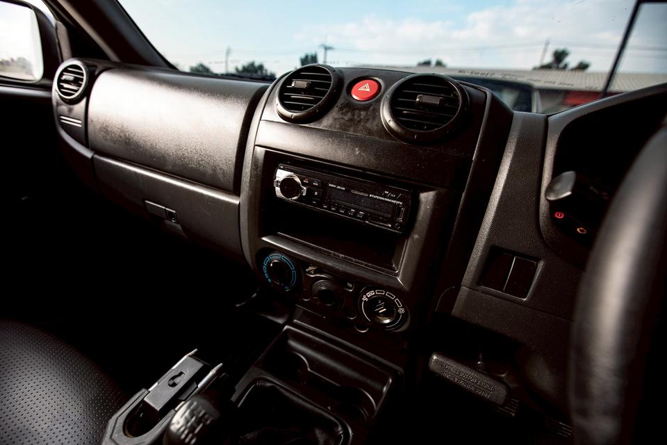 Isuzu D-max Sparkex 2.5S ดีเซล หัวเดียว ปี 2011 สภาพ พร้อมใช้งาน 13