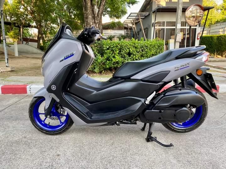 Yamaha N-Max Y-Connect สีเทา 2