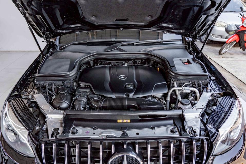 รหัสรถ NP160 รุ่นรถ : BENZ GLC250D AMG DYNAMIC 4MATICปีรถ : 2018 18