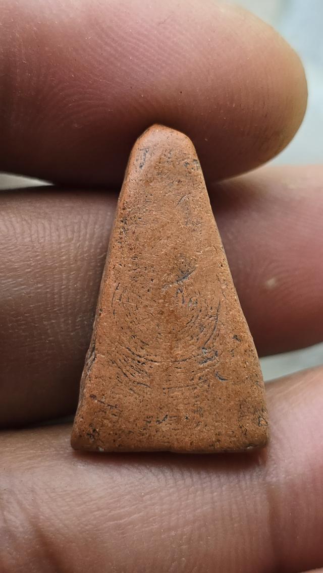 พระผงสุพรรณหน้าแก่ สภาพใช้ 2